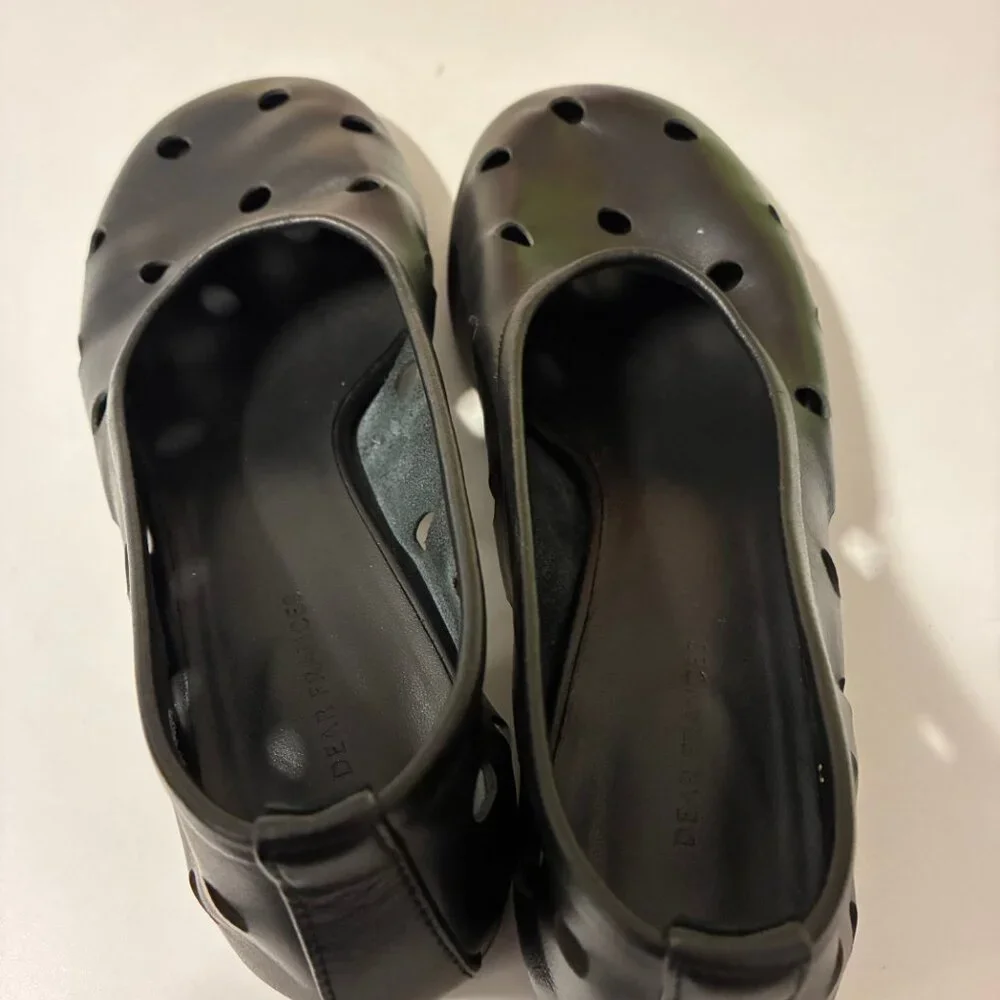 Dear Frances 37 Balla Pump Black Patent Leather with Perforations - Picture 3 of 8